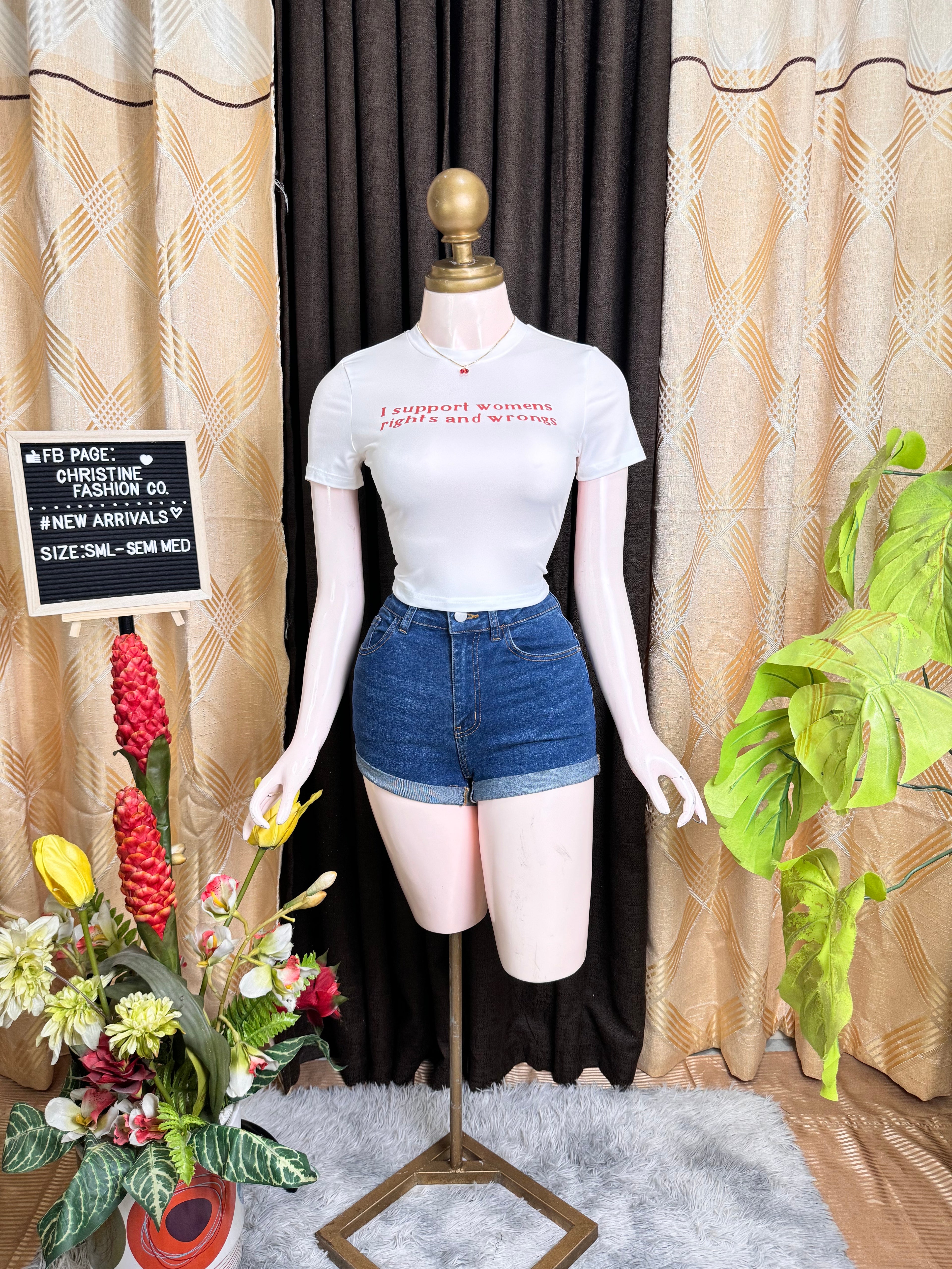 White Pretty Top Outfit