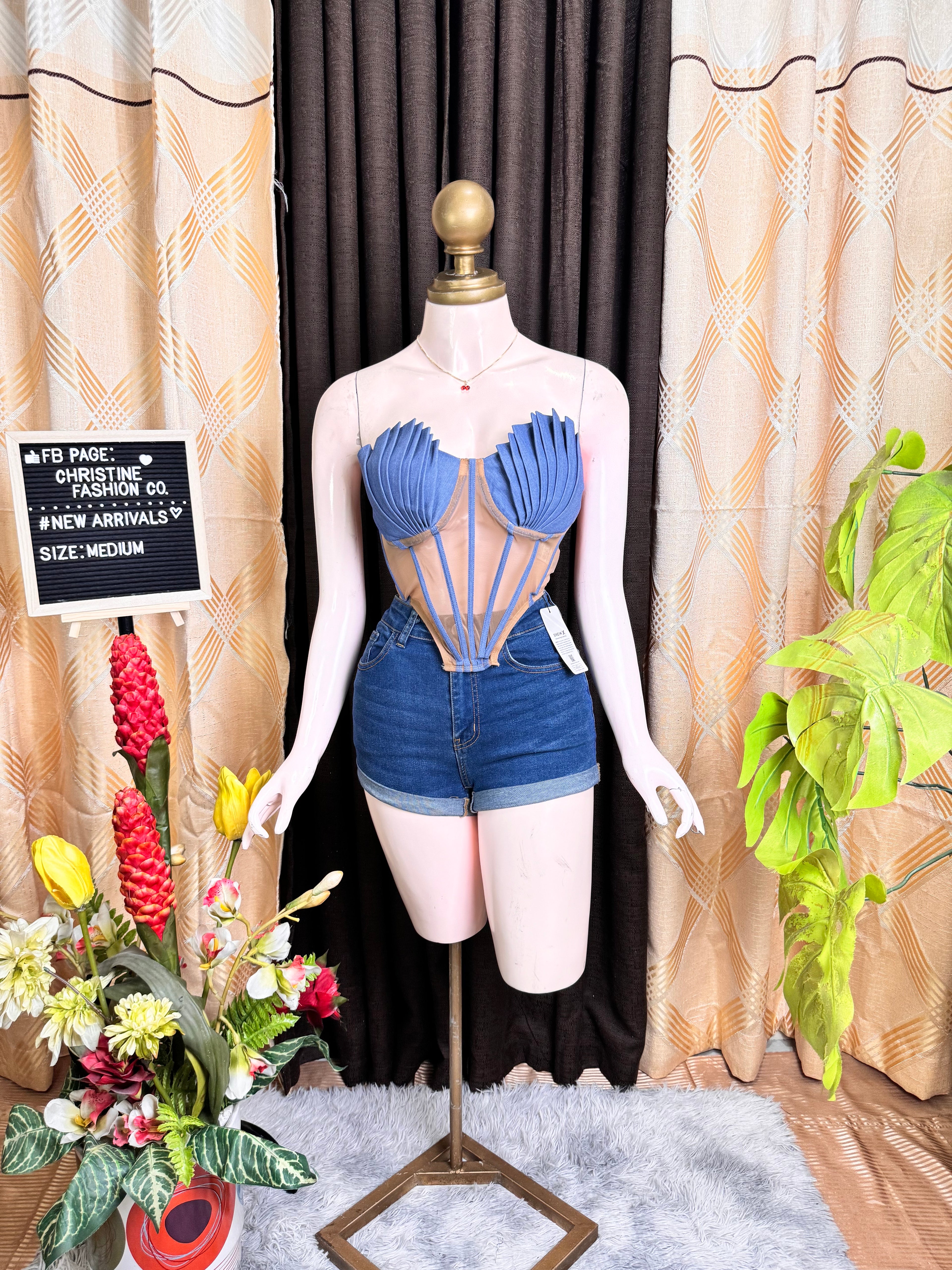 Pleated Seashell Bustier Corset Top Outfit