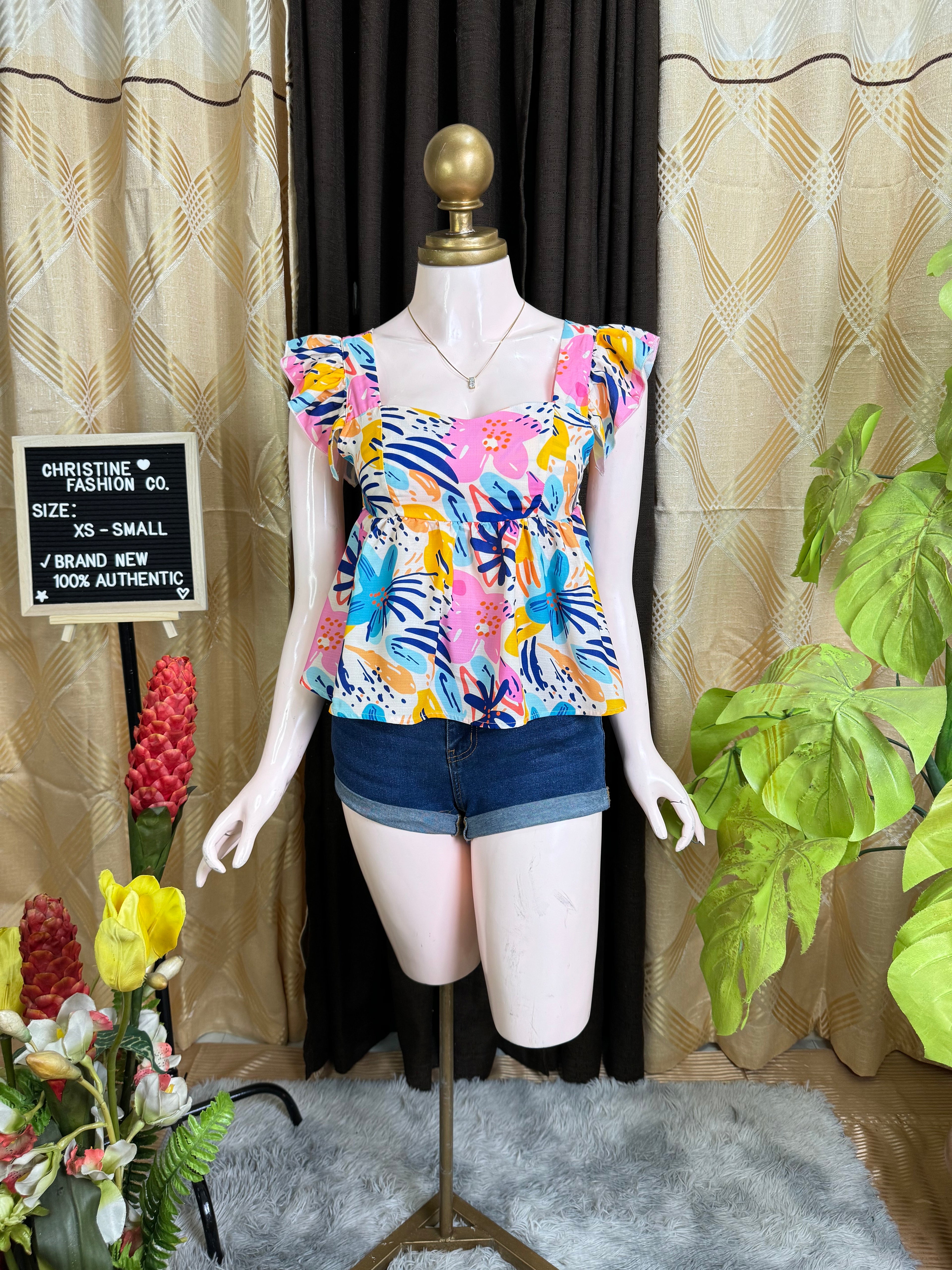 Pretty Colorful Top Outfit