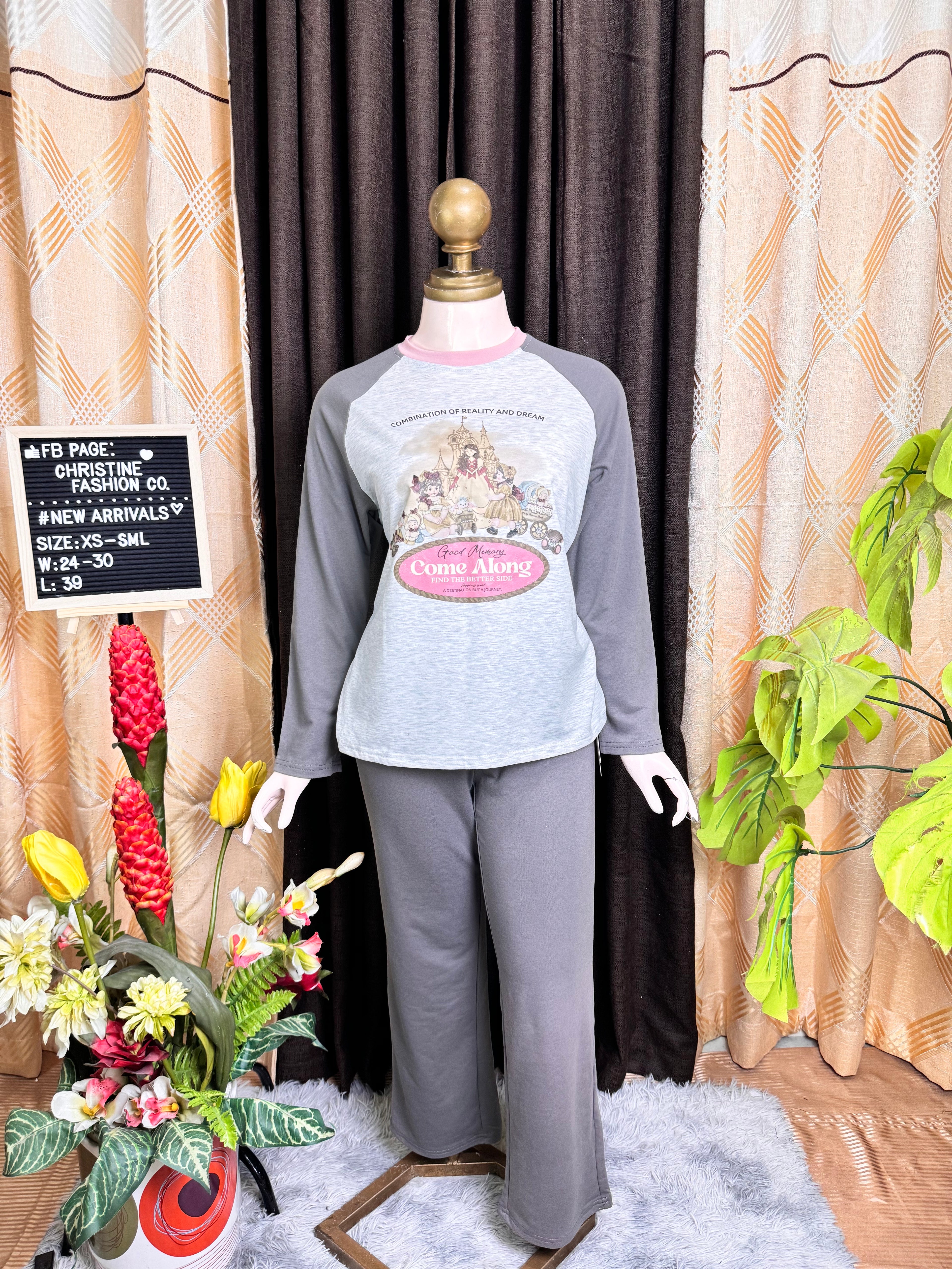 Classy Vintage Sleepwear