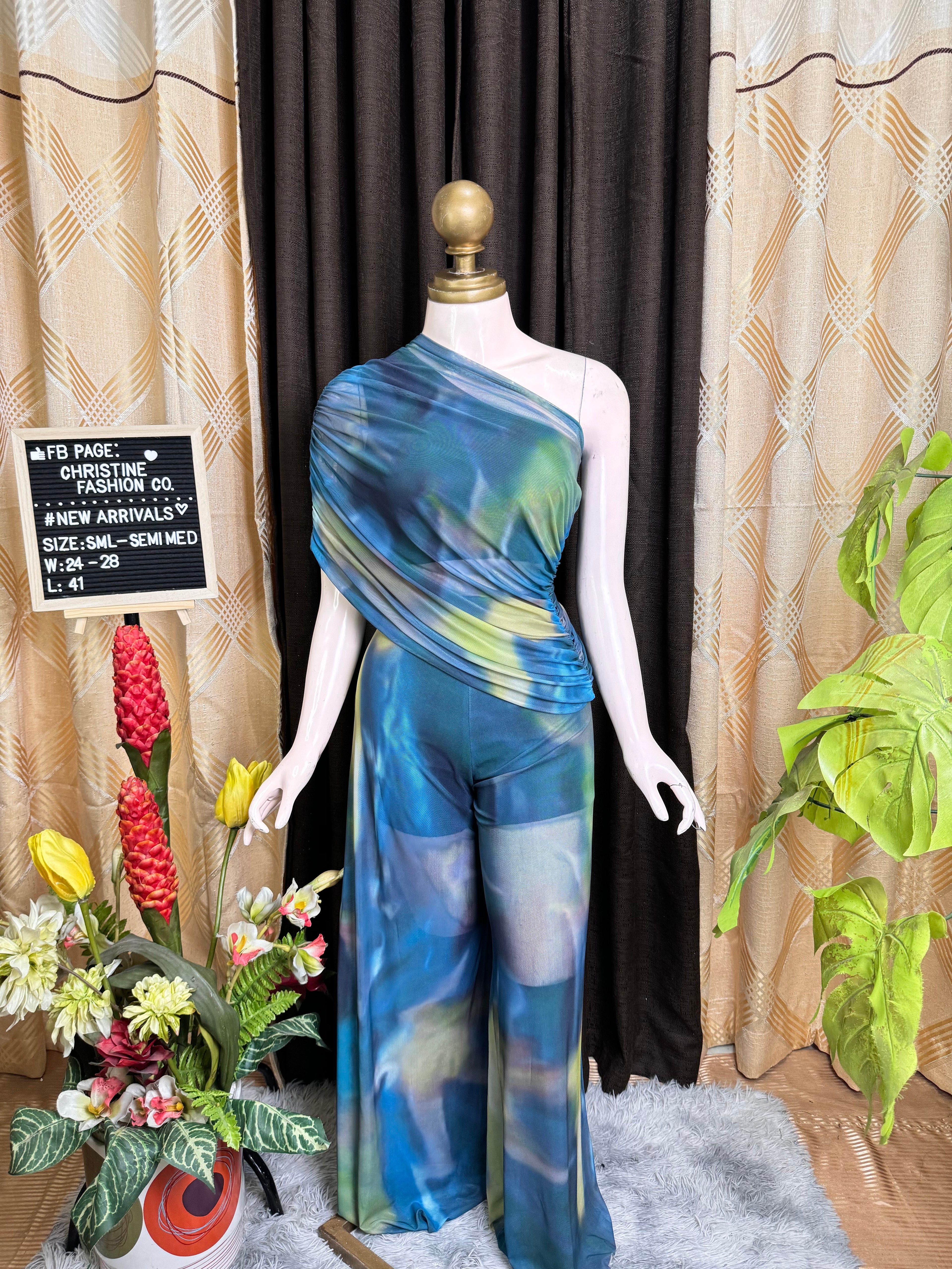 Tie-Die One Shoulder Coords Outfit