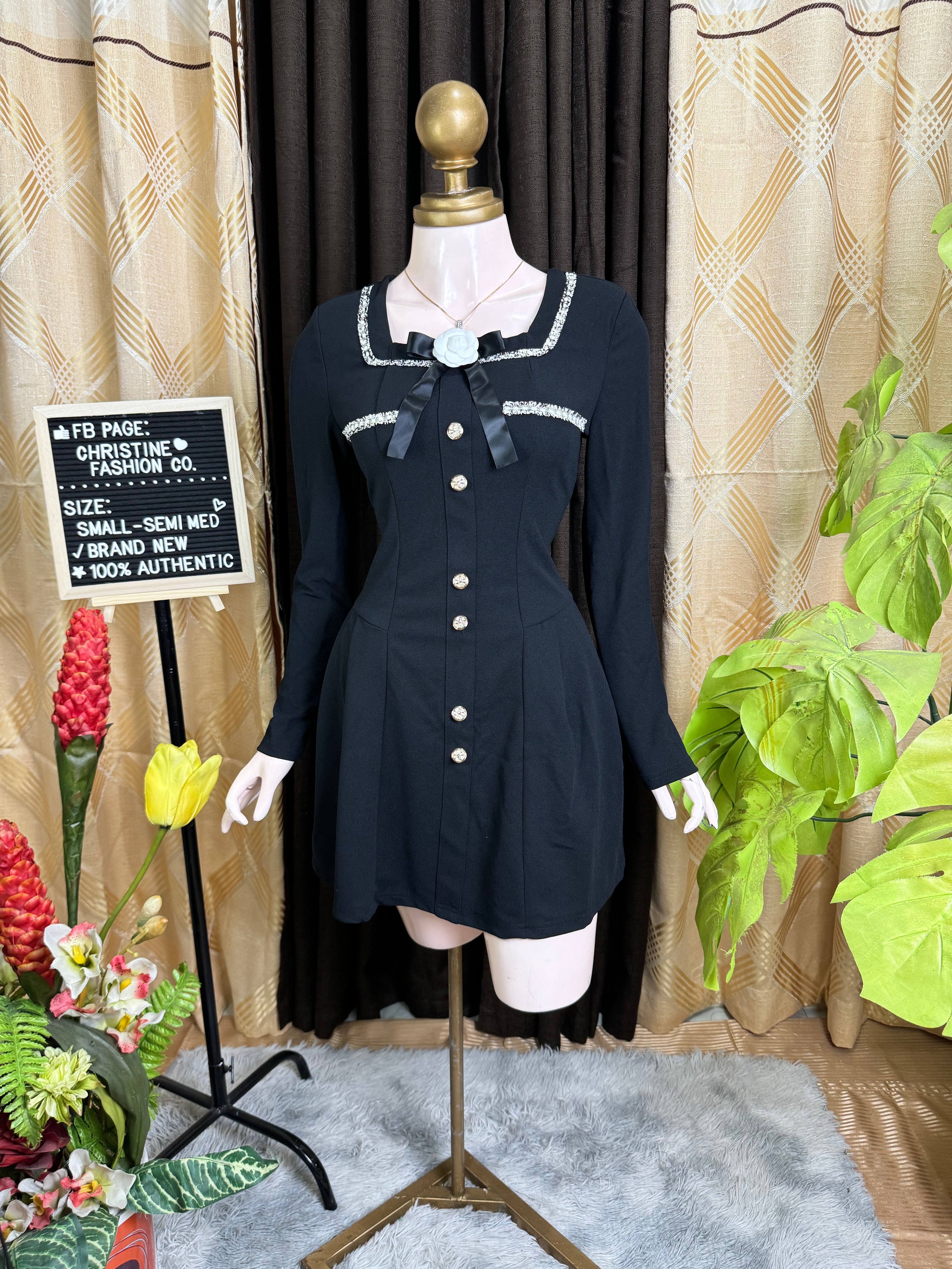 Black Casual Mini Dress (Longsleeve)