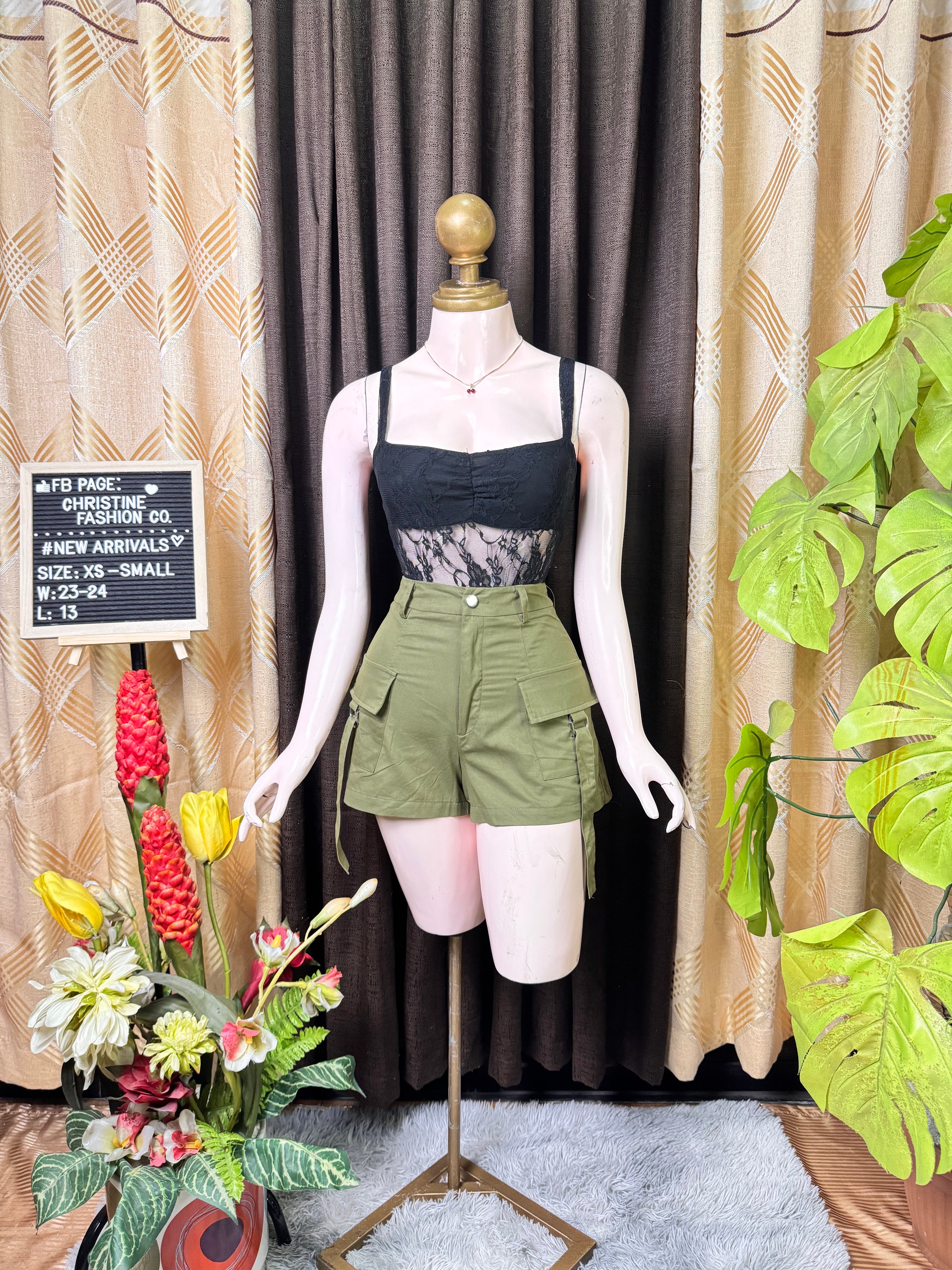 Black and Camouflage Coords Outfit