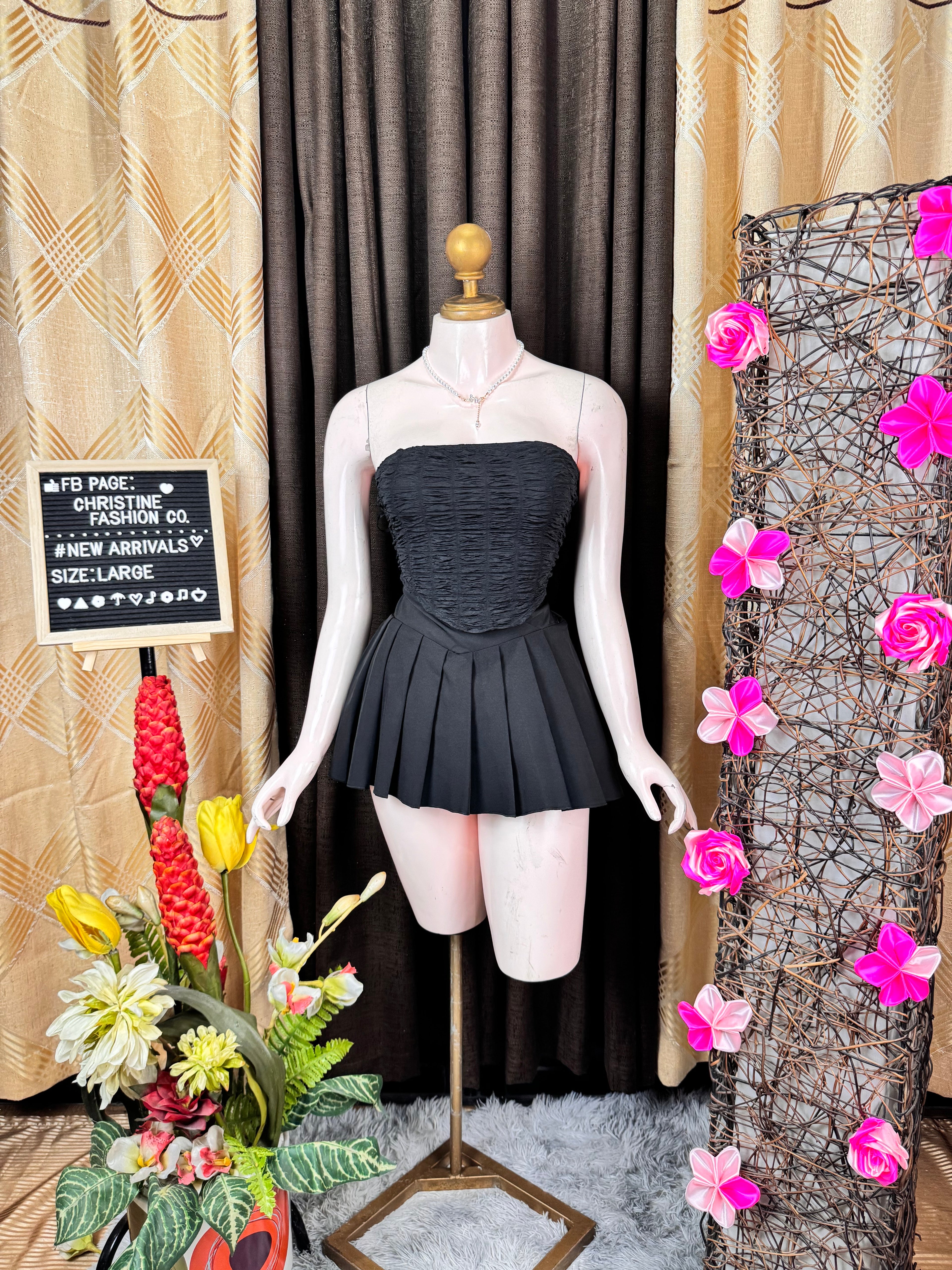 Classy Tube Top Outfit